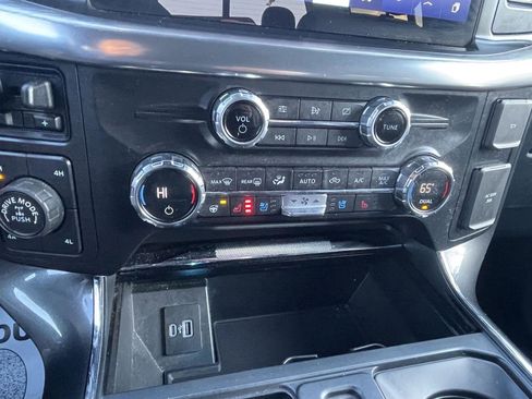 Used 2021 Ford F150 Lariat w/ Equipment Group 502A High image 15