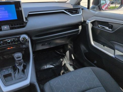 Certified 2023 Toyota RAV4 XLE w/ Convenience Package FWD image 17