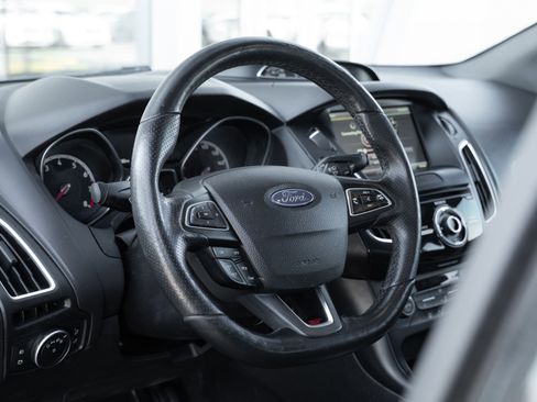 Used 2015 Ford Focus ST w/ Equipment Group 402A image 11