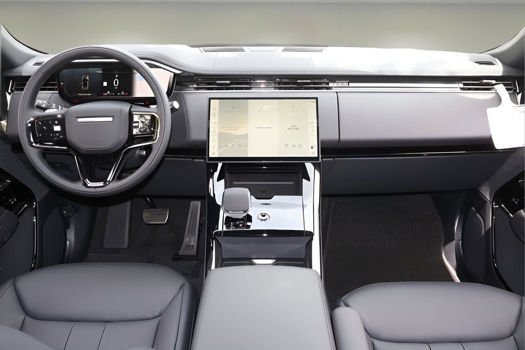 New 2026 Land Rover Range Rover Sport Dynamic SE AWD/4WD image 14