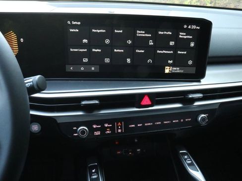 New 2025 Kia Sorento S w/ Panoramic Sunroof Package FWD image 8