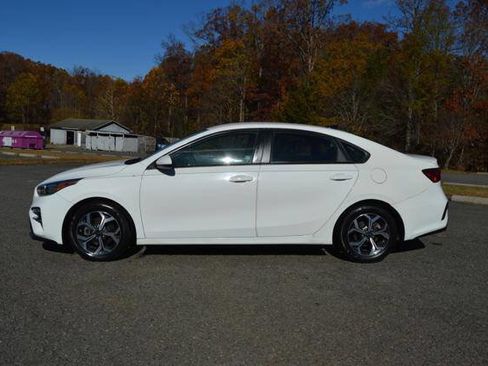 Used 2021 Kia Forte LXS image 5
