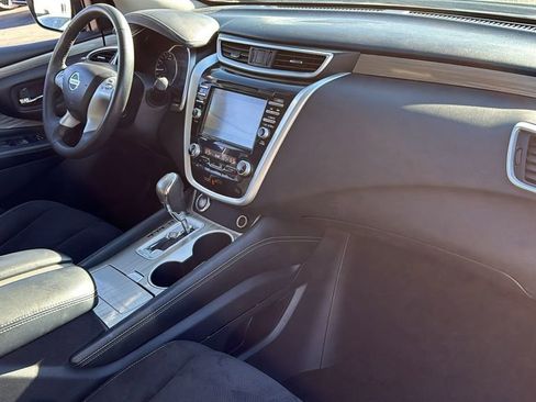 Used 2017 Nissan Murano SV image 32