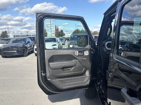New 2026 Jeep Wrangler Sport S AWD/4WD image 14
