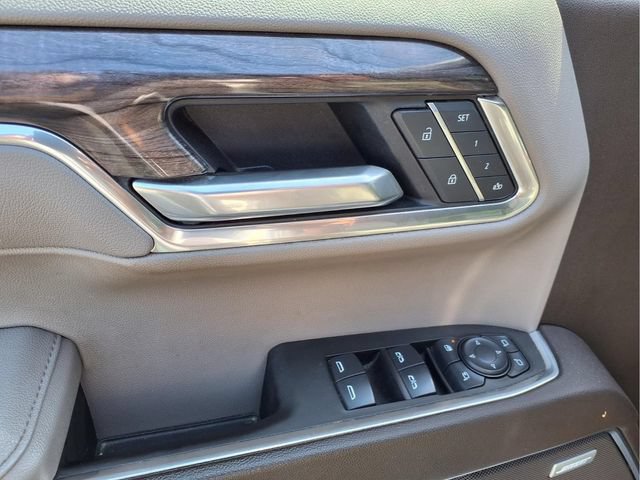 Used 2025 Chevrolet Silverado 1500 LTZ AWD/4WD image 22
