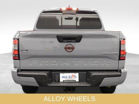 Used 2023 Nissan Frontier PRO-4X w/ Pro-4X Premium Package image 9