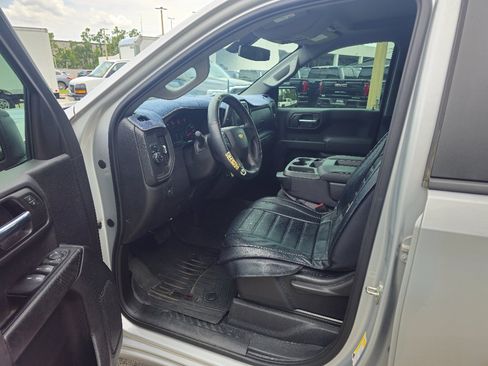 Used 2019 Chevrolet Silverado 1500 W/T w/ WT Convenience Package RWD image 2