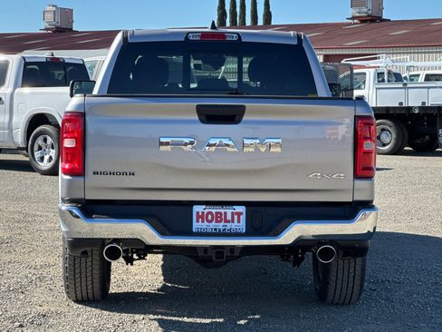 New 2026 RAM 1500 4x4 Crew Cab image 4