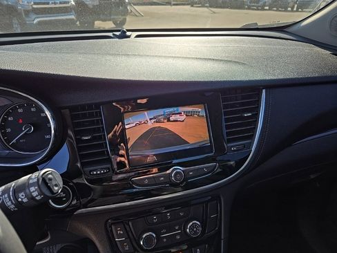 Used 2022 Buick Encore Preferred w/ Safety Package II image 32