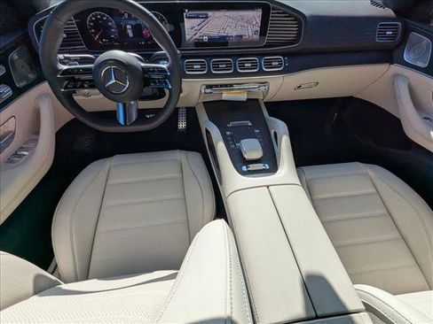 New 2026 Mercedes-Benz GLS 580 4MATIC image 15