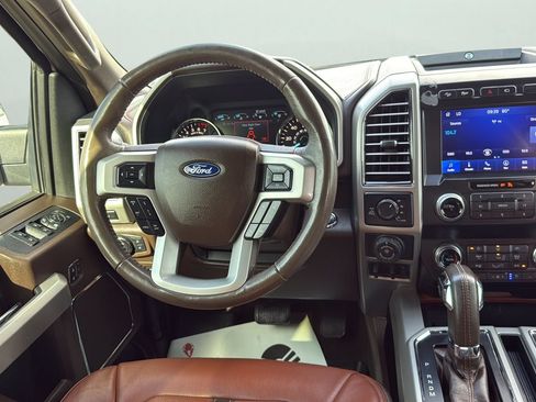 Used 2019 Ford F150 King Ranch w/ Equipment Group 601A Luxury AWD/4WD image 12