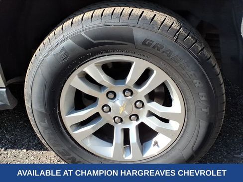 Used 2020 Chevrolet Suburban LT image 10