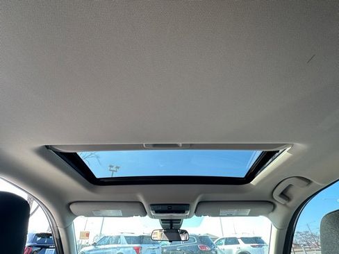 Certified 2023 Nissan Altima 2.5 SV w/ SV Premium Package image 30