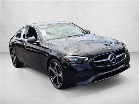 Used 2023 Mercedes-Benz C 300 Sedan image 3