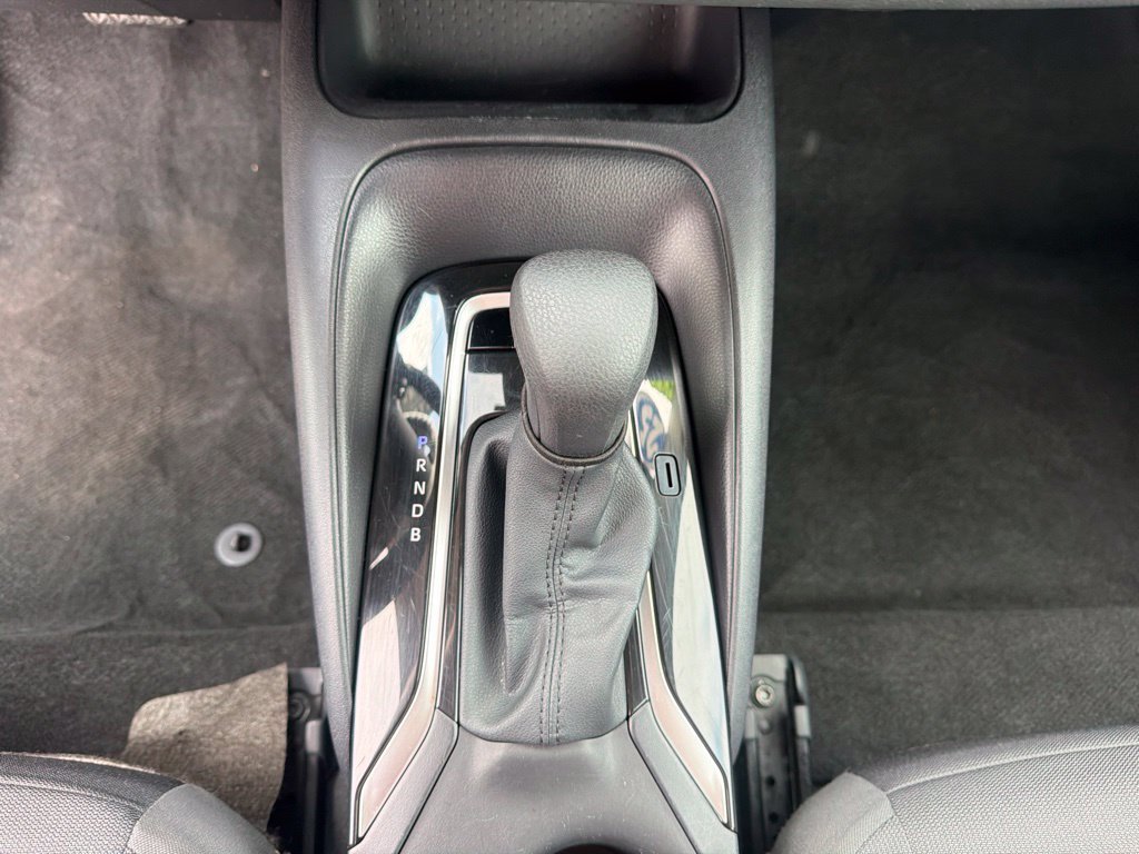Used 2025 Toyota Corolla LE FWD image 23