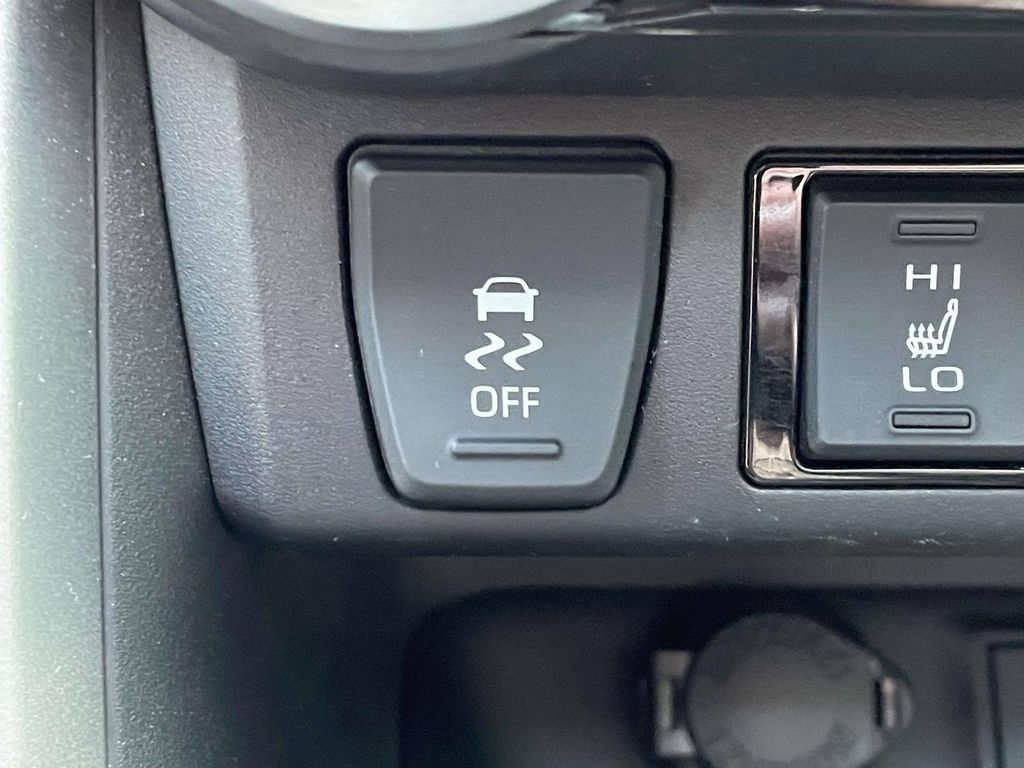 Used 2025 Toyota RAV4 XLE Premium w/ Weather Package FWD image 29
