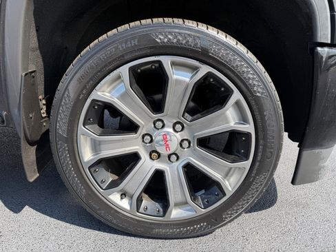 Used 2018 GMC Sierra 1500 Denali image 38