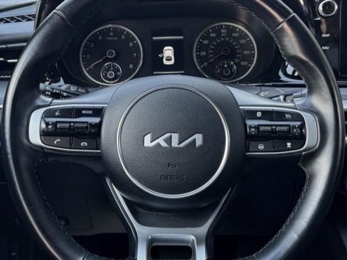 Used 2024 Kia K5 GT-Line w/ GT-Line Premium Package image 18