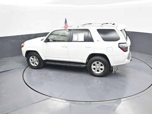 Used 2015 Toyota 4Runner SR5 Premium AWD/4WD image 34