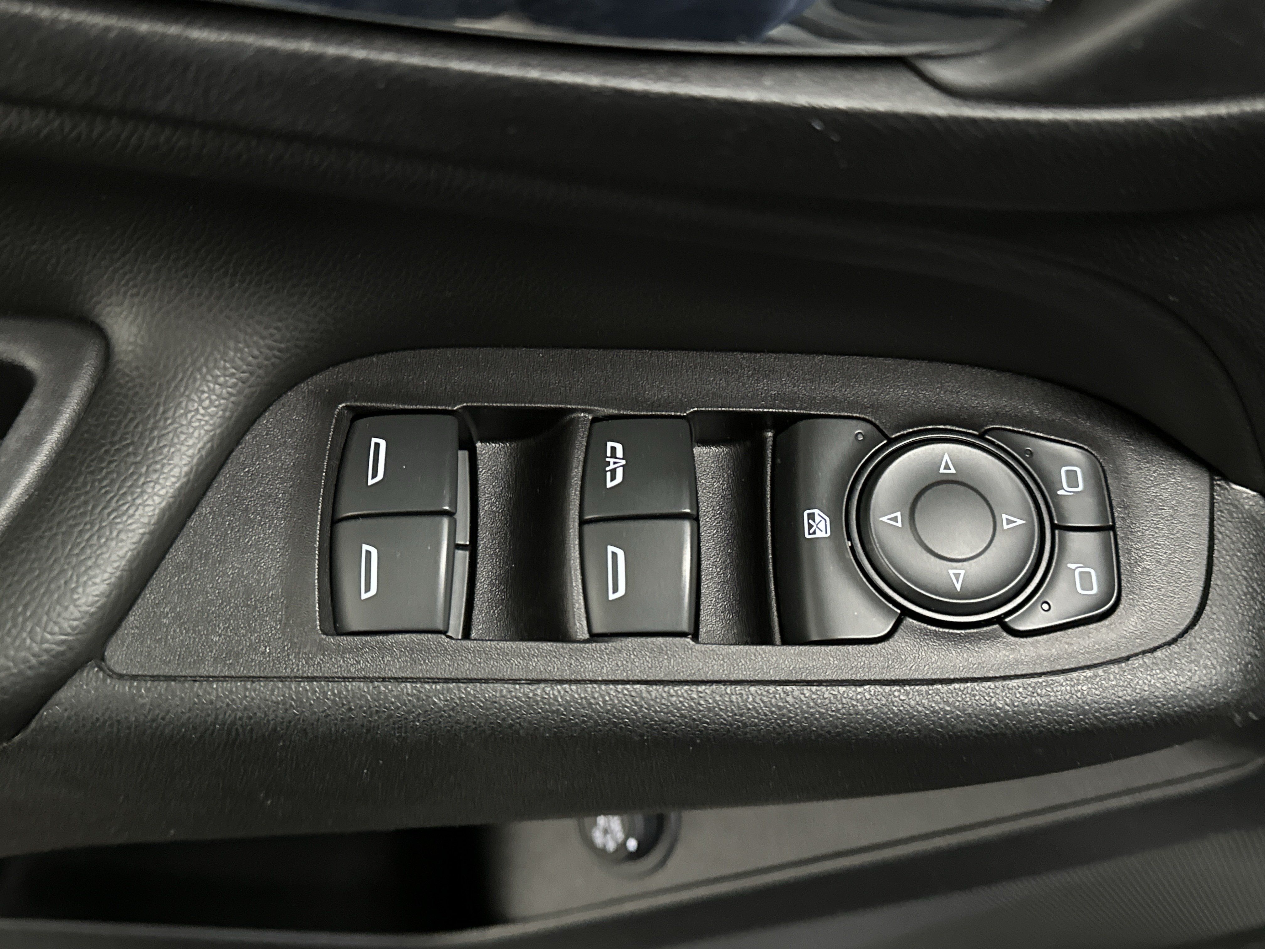 Used 2019 Chevrolet Equinox LT AWD/4WD image 19