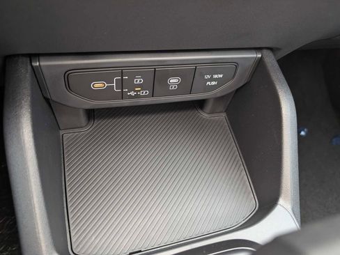 New 2026 Kia K4 LXS FWD image 22