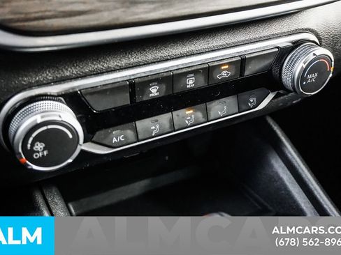 Used 2025 Nissan Altima 2.5 SV image 40