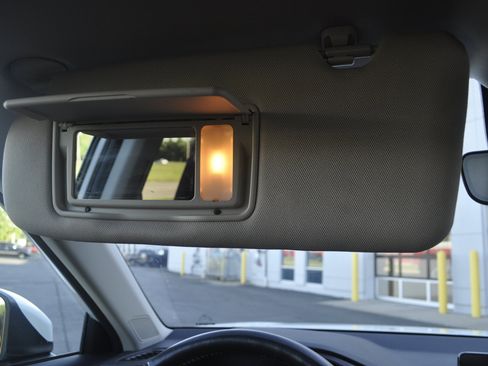 Used 2023 Honda CR-V EX-L image 30
