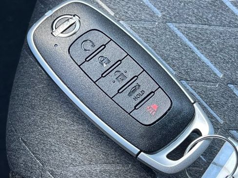 New 2026 Nissan Sentra SV w/ SV Convenience Package FWD image 24