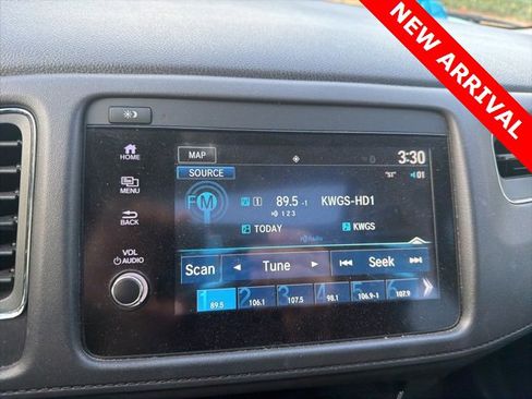 Used 2020 Honda HR-V Touring image 13