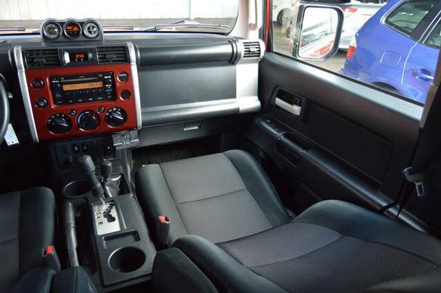 Used 2008 Toyota FJ Cruiser 4WD w/ Convenience Pkg image 52