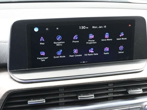 Used 2022 Kia Telluride EX w/ EX Premium Package image 3