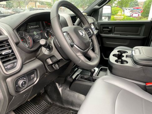 Used 2024 RAM 3500 Tradesman w/ Safety Group image 14