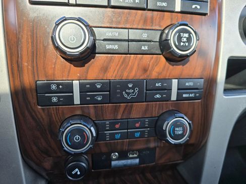 Used 2012 Ford F150 Lariat w/ Max Trailer Tow Pkg image 30