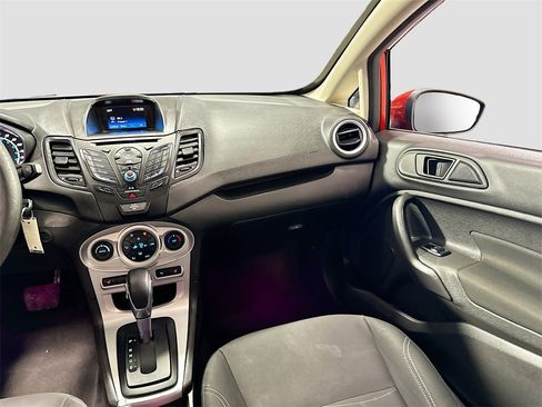 Used 2018 Ford Fiesta SE w/ Cold Weather Package image 21