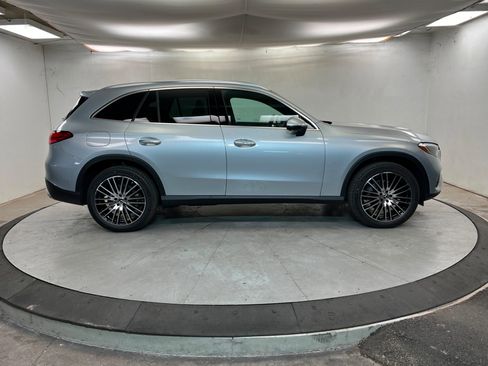 New 2026 Mercedes-Benz GLC 300 4MATIC image 6