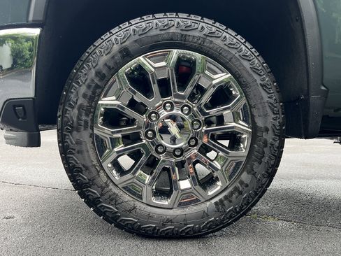 New 2026 Chevrolet Silverado 2500 LTZ w/ LTZ Premium Package AWD/4WD image 43