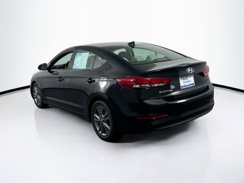Used 2018 Hyundai Elantra SEL image 7