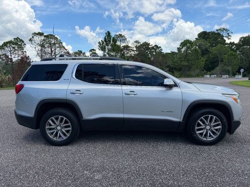 Used 2018 GMC Acadia SLE AWD/4WD image 6