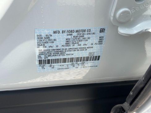 New 2026 Lincoln Aviator AWD image 24