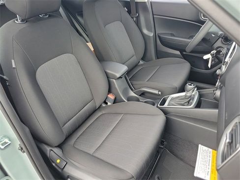 New 2026 Hyundai Venue SE image 17