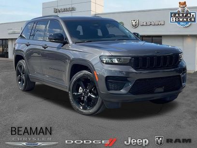 Used 2022 Jeep Grand Cherokee Altitude