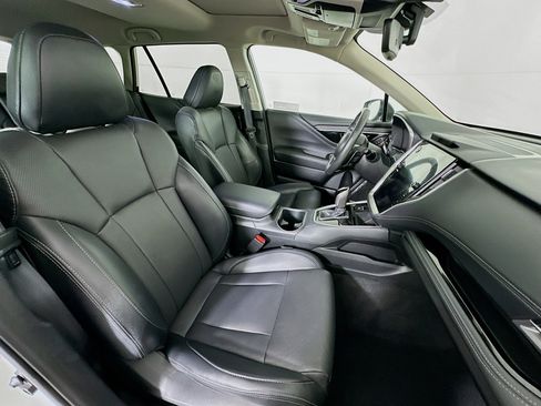Used 2024 Subaru Outback Limited image 30