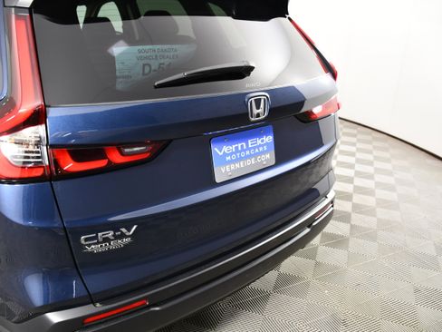 Certified 2024 Honda CR-V EX image 15