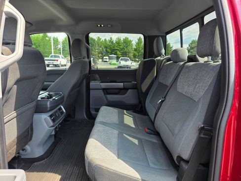 Used 2022 Ford F150 XLT w/ Equipment Group 302A High AWD/4WD image 11