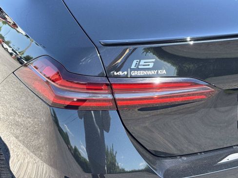 Used 2024 BMW i5 M60 w/ Premium Package AWD/4WD image 11