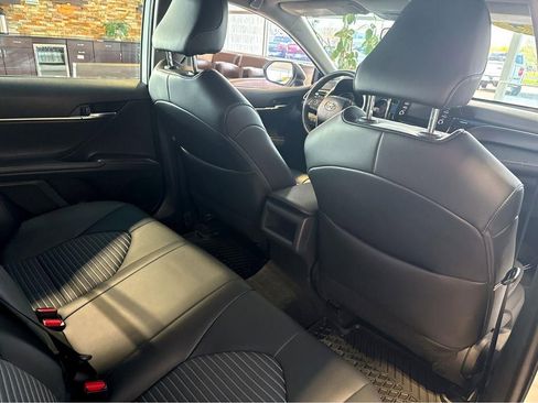 Used 2024 Toyota Camry SE FWD image 31