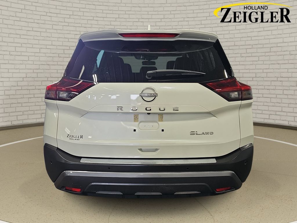 Certified 2023 Nissan Rogue SL AWD/4WD image 6