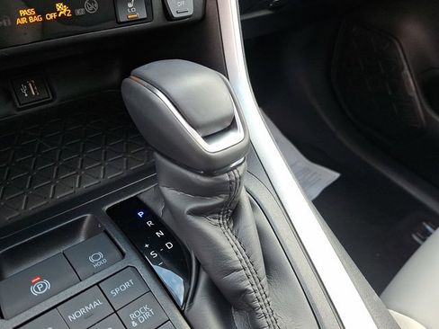 Certified 2025 Toyota RAV4 XLE Premium image 15