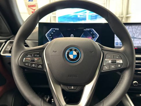Used 2023 BMW i4 eDrive35 RWD image 23