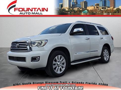 Used 2020 Toyota Sequoia Platinum AWD/4WD image 1